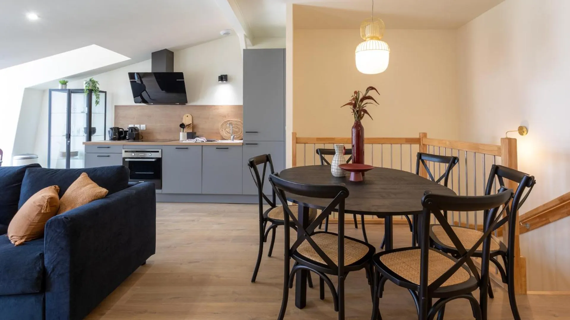 Sky View Apartment Toulouse France